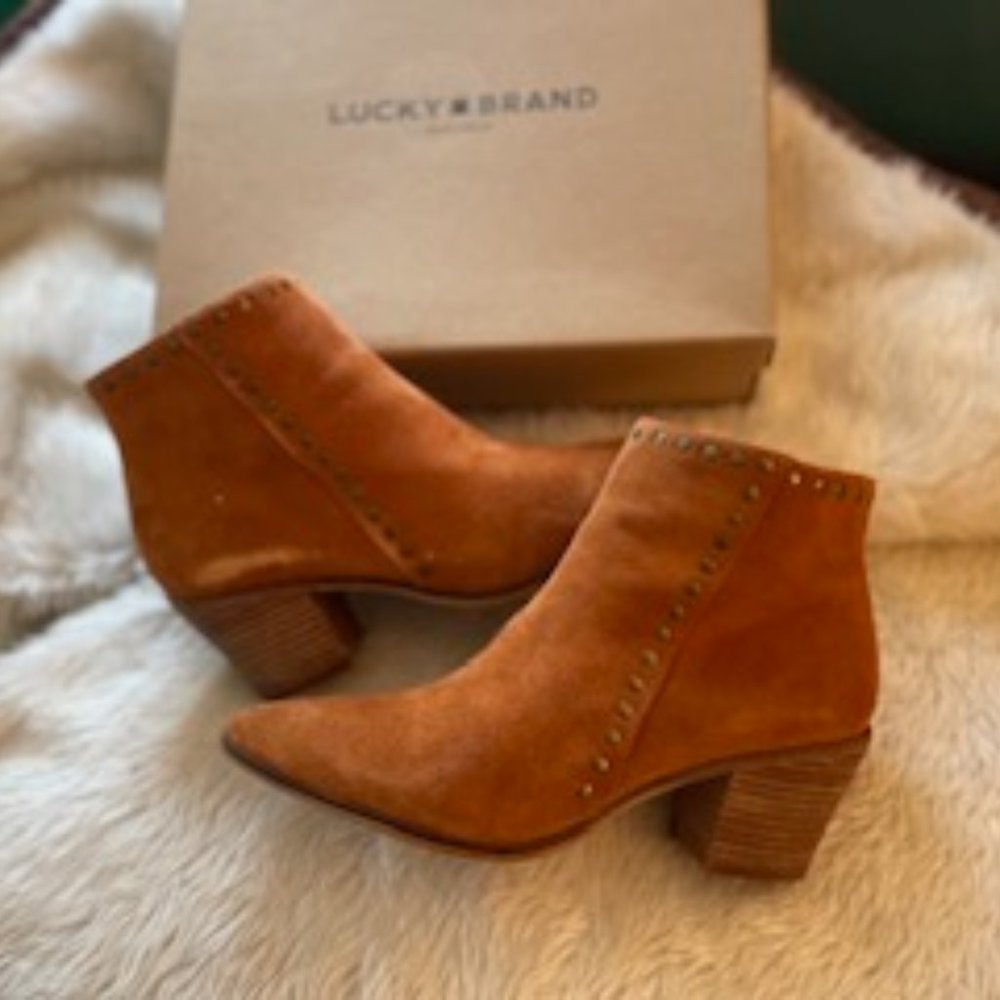 Lucky Brand LK-Linnea Suede Boots